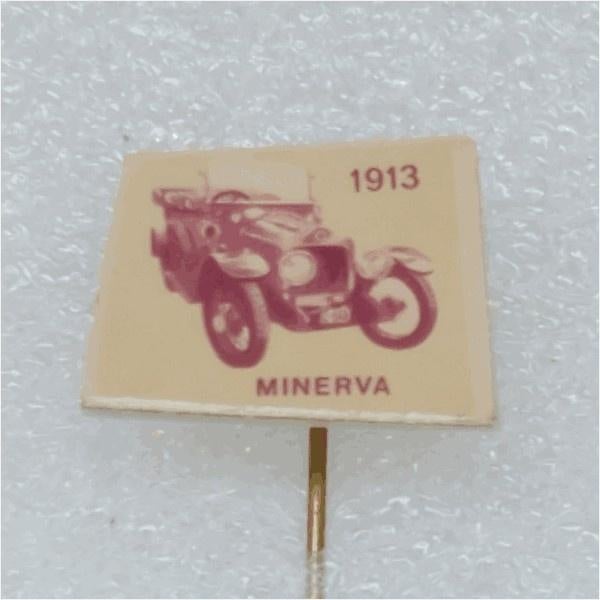 SP0816 Speldje 1913 Minerva, Ophalen of Verzenden, Gebruikt, Overige onderwerpen
