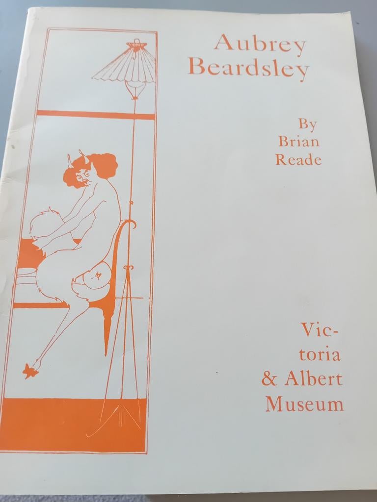 2 boeken Aubrey Beardsley, Ophalen, Gelezen