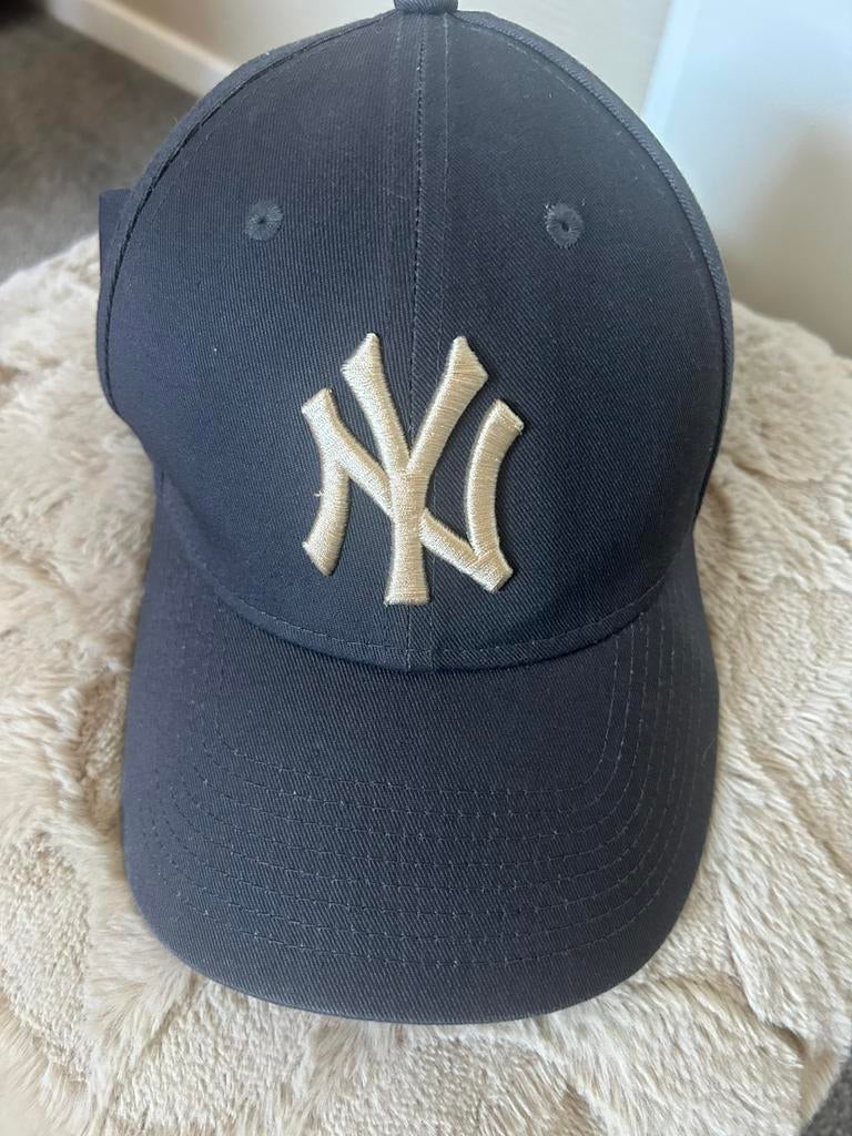 New era pet grijs, Ophalen, Zo goed als nieuw, One size fits all