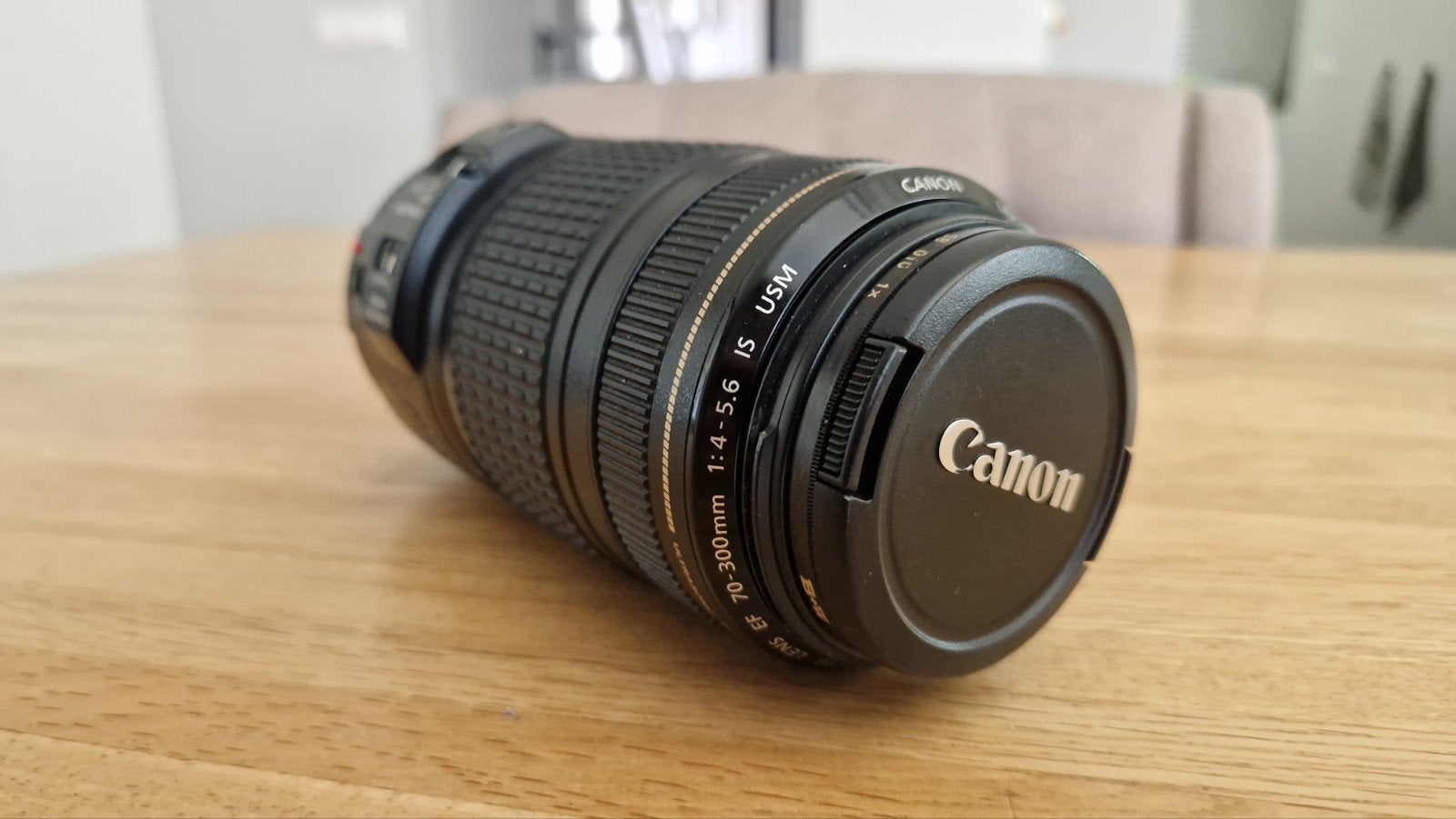 Canon EF 70-300mm f/4-5.6 IS USM Telelens, Audio, Tv en Foto, Fotografie | Lenzen en Objectieven, Beeldstabilisatie, Canon, Zo goed als nieuw