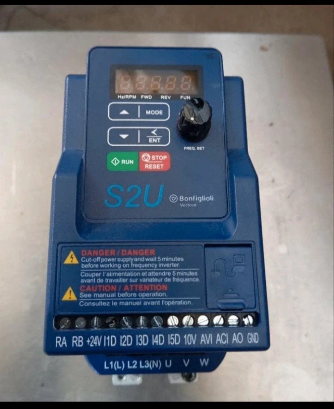Bonfiglioli Vectron S2U frequentieregelaar 0,4 kW, Ophalen of Verzenden