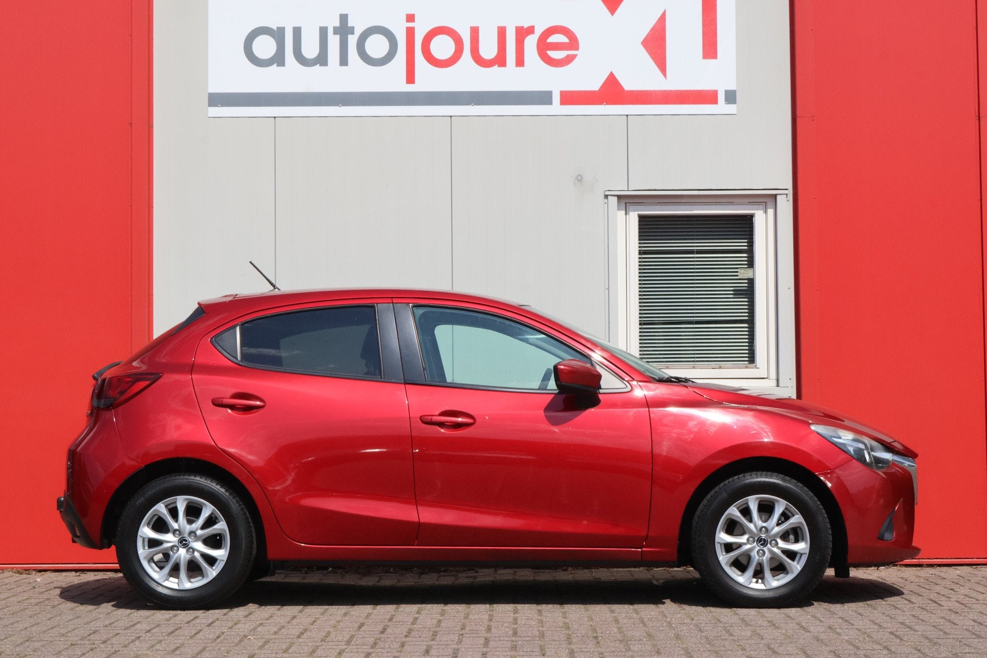 Mazda 2 1.5 Skyactiv-D Skylease+ (bj 2017), Auto's, Voorwielaandrijving, Stof, Gebruikt, Euro 6