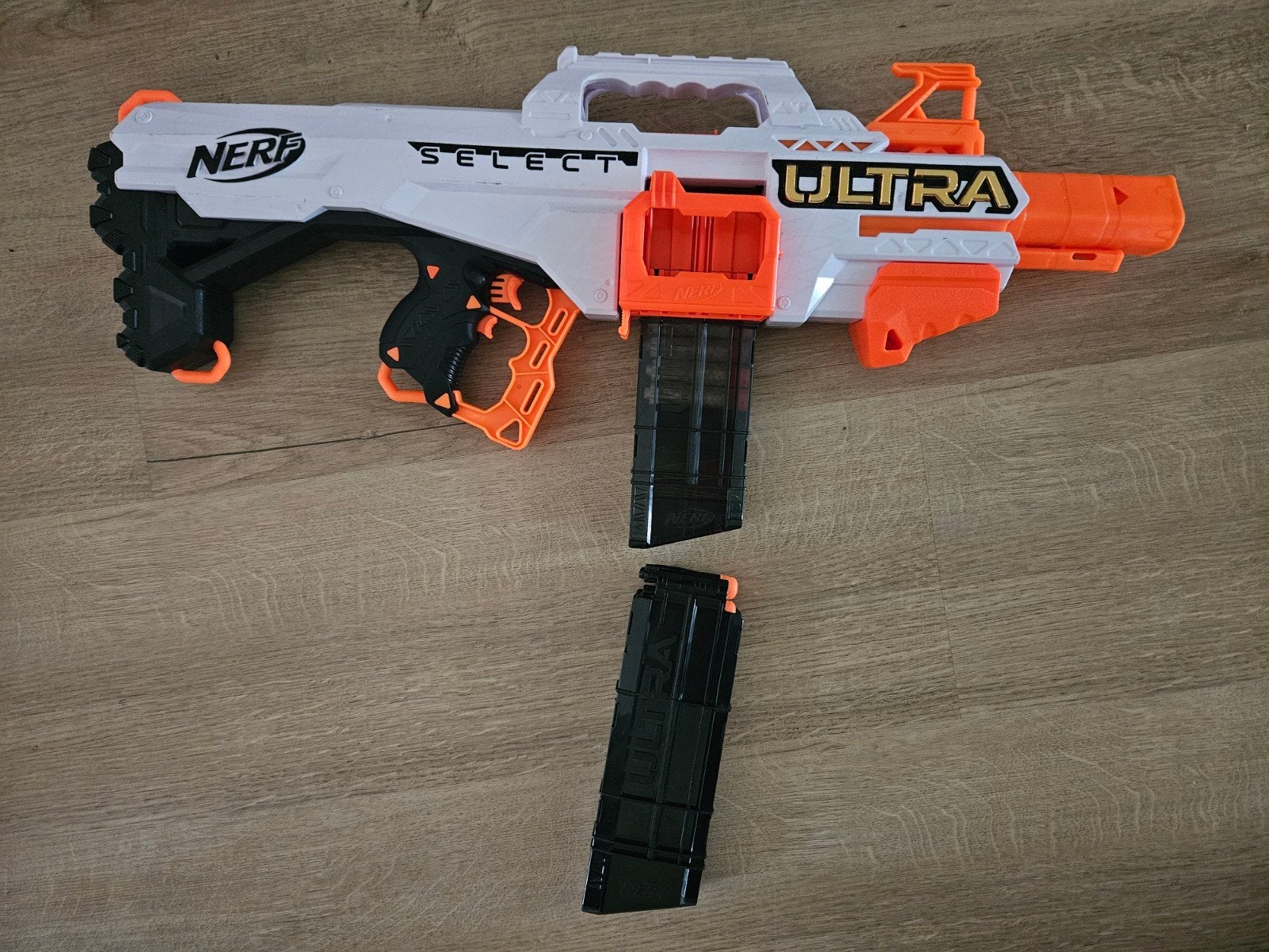 Te koop; Nerf Ultra elektrisch., Kinderen en Baby's, Speelgoed | Buiten | Actiespeelgoed, Ophalen, Zo goed als nieuw