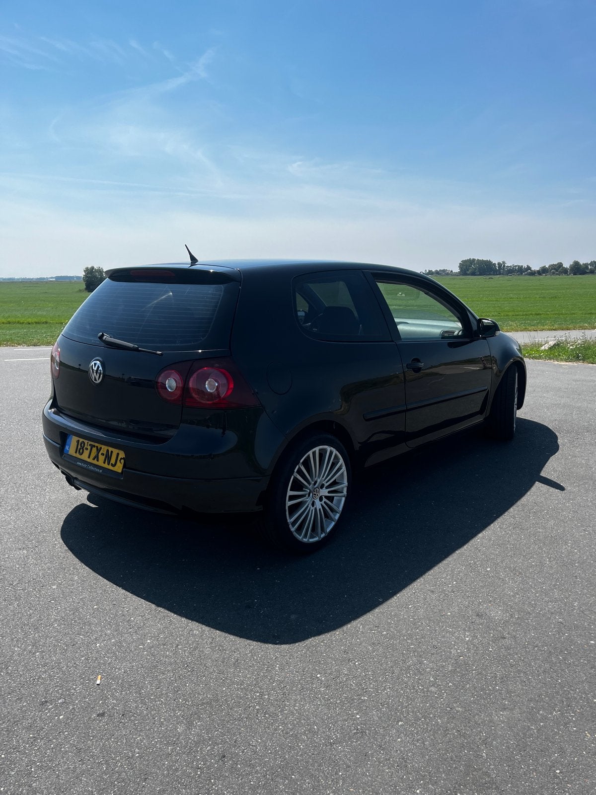 Volkswagen Golf 1.4 TSI 125KW 3D 2007 Zwart, Voorwielaandrijving, 1273 kg, 4 cilinders, Zwart