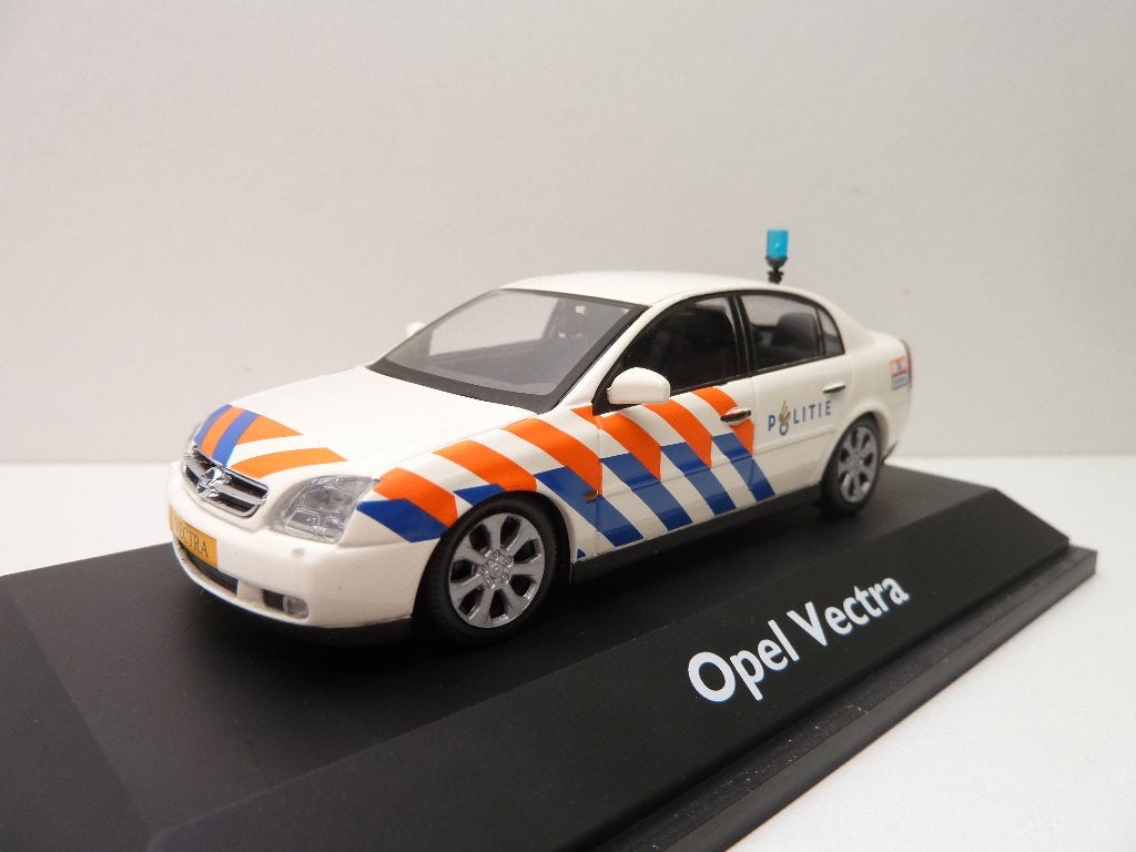 Opel Vectra  ''  Politie ''  Schuco, Ophalen of Verzenden, Zo goed als nieuw, Auto, Schuco