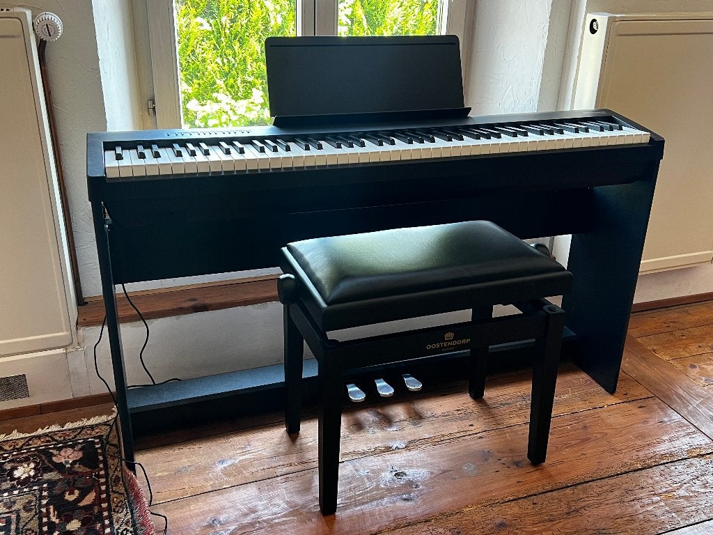 Roland FP-30X digitale piano – met standaard en pianokruk, Ophalen, Zwart, Digitaal, Zo goed als nieuw