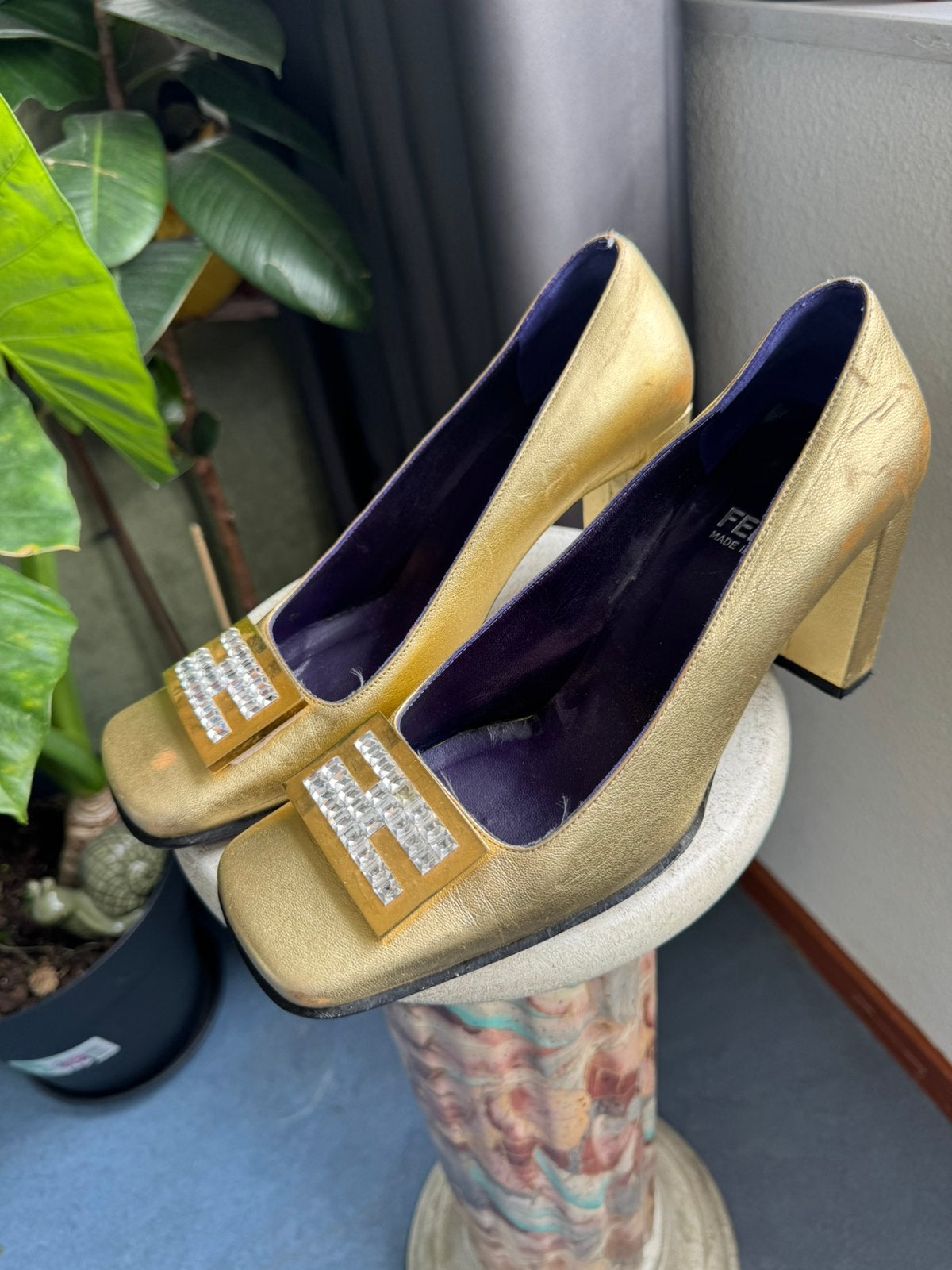 Vintage Fendi; size 37 1/2. Made in Italy, Kleding | Dames, Verzenden, Zo goed als nieuw, Sneakers of Gympen