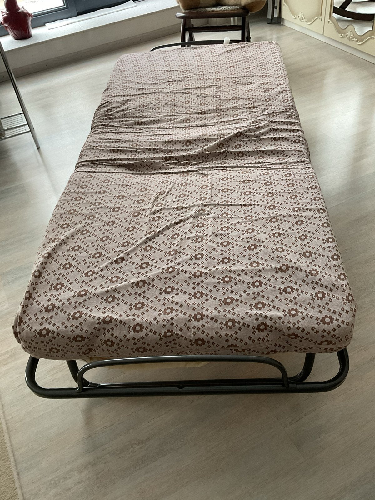 Opvouwbaar logeerbed met matras en hoes, Ophalen, Eenpersoons, Zwart, 190 cm of minder