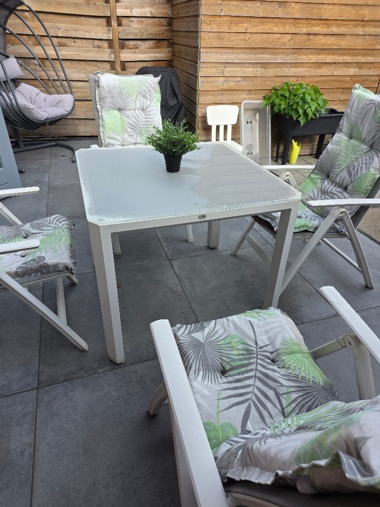 een goed onderhouden tuinset van Hartman, Tuin en Terras, Tuinsets en Loungesets, Gebruikt, Ophalen of Verzenden, Tuinset, Overige materialen