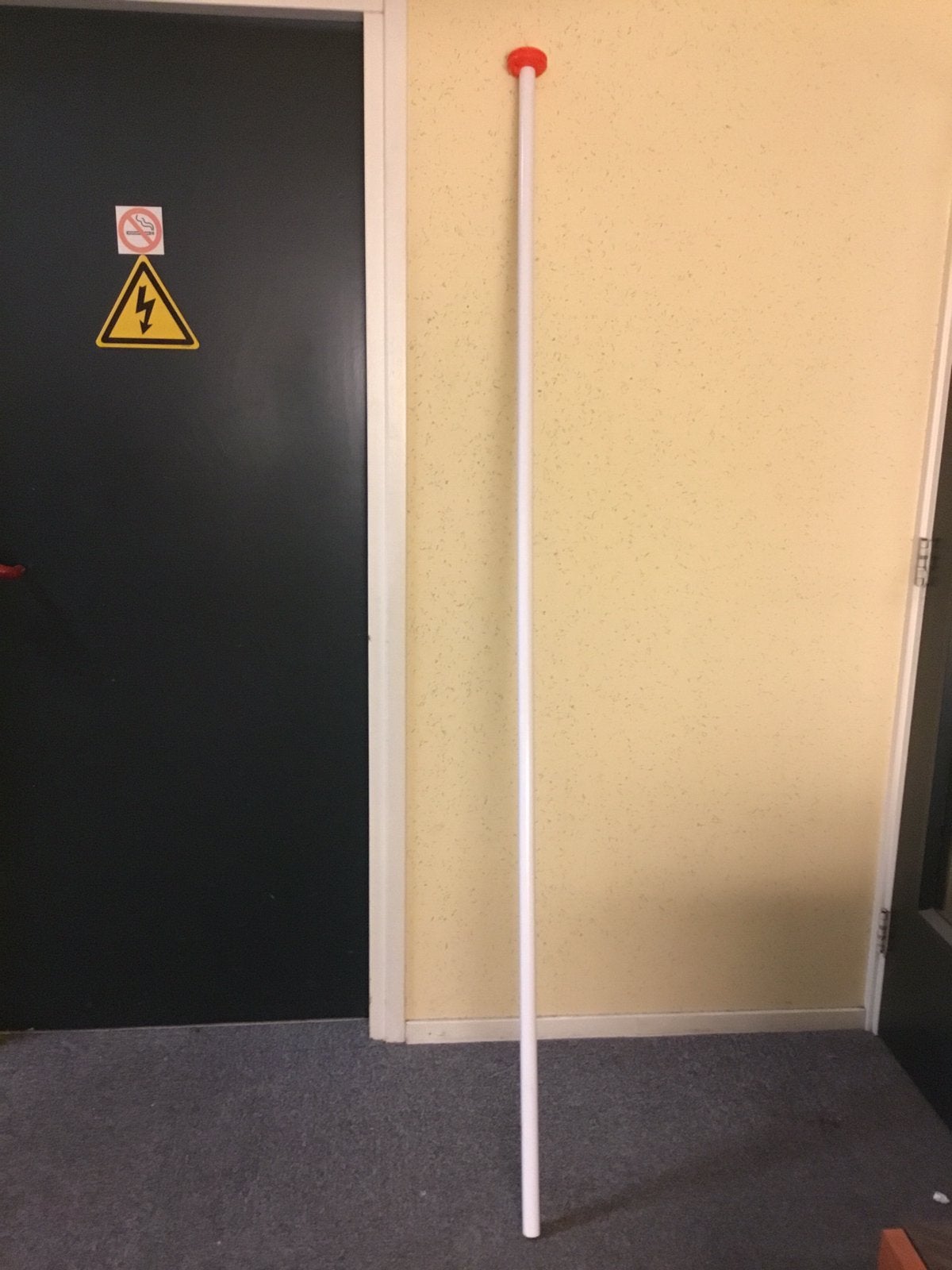 Vlaggenstok met kunststof knop, Ophalen, Gebruikt