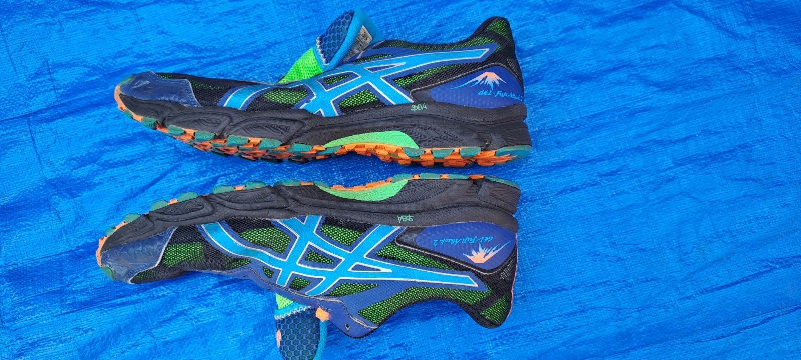 Asics Sportschoenen - Zo goed als nieuw, Kleding | Heren, Ophalen, Zo goed als nieuw, Sportschoenen