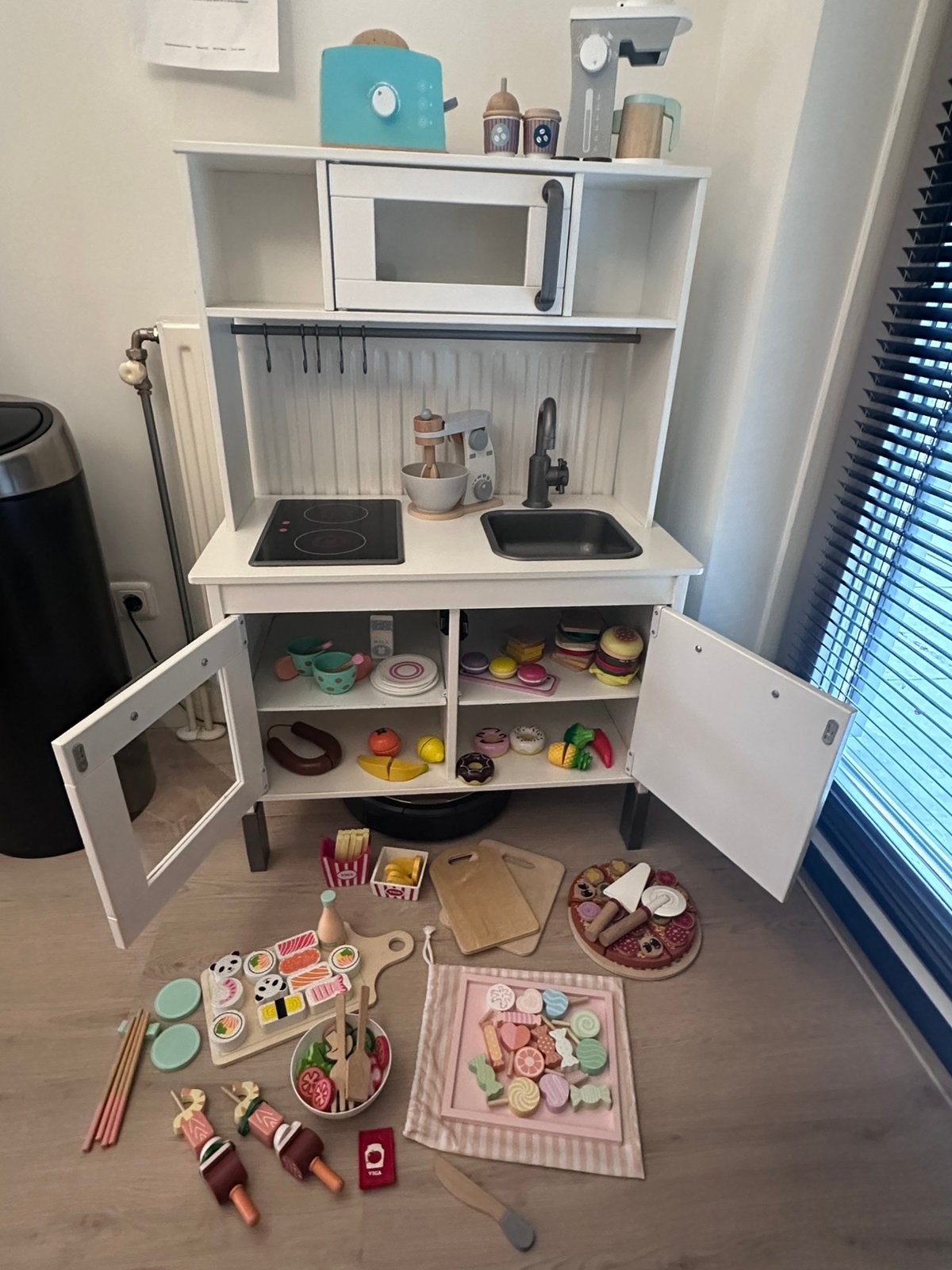 Ikea keukentje/winkeltje met toebehoren, Ophalen, Zo goed als nieuw, Hout, Speelkeuken
