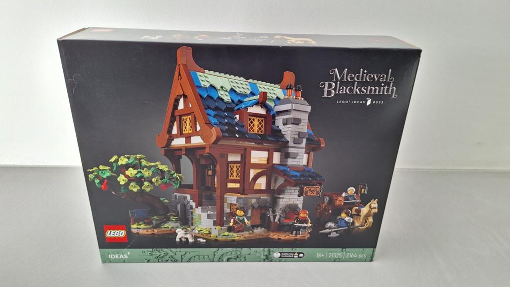 Nieuw in Doos! Lego 21325 Medieval Blacksmith, Nieuw, Ophalen of Verzenden, Ideas, Complete set