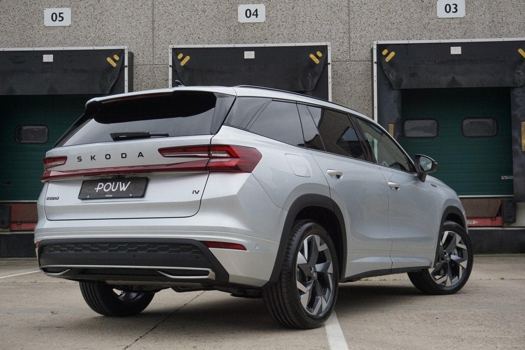 Skoda Kodiaq 1.5 TSI 204pk PHEV Sportline Business | Trekhaa, Auto's, Skoda, Euro 6, 4 cilinders, 250 km/l, 26 kWh