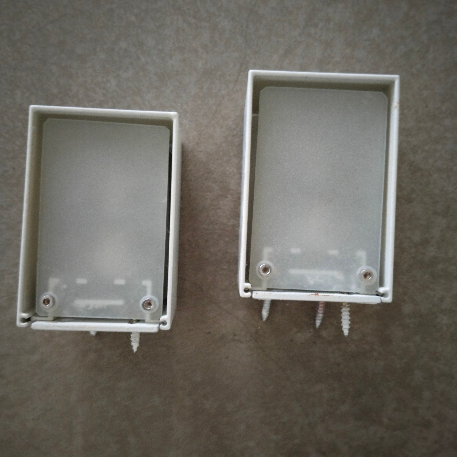 Twee lampjes met mooi zacht effect, Wit, Overige merken, Gebruikt, Kunststof