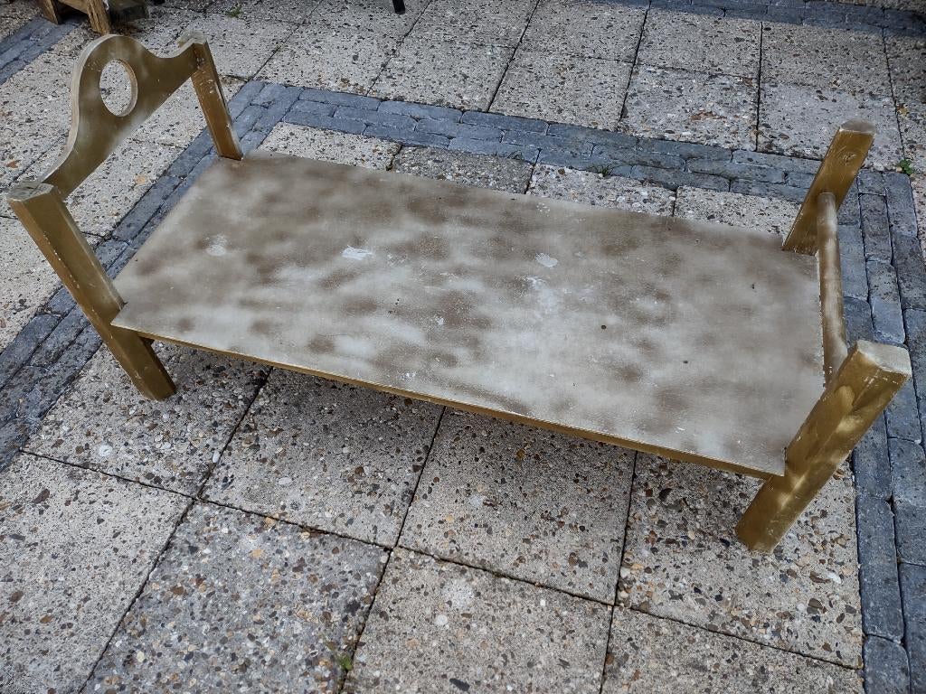 Groot houten poppenbed, dierenmand verhoging, bedje pop., Gebruikt, Overige, Onb, Ophalen of Verzenden