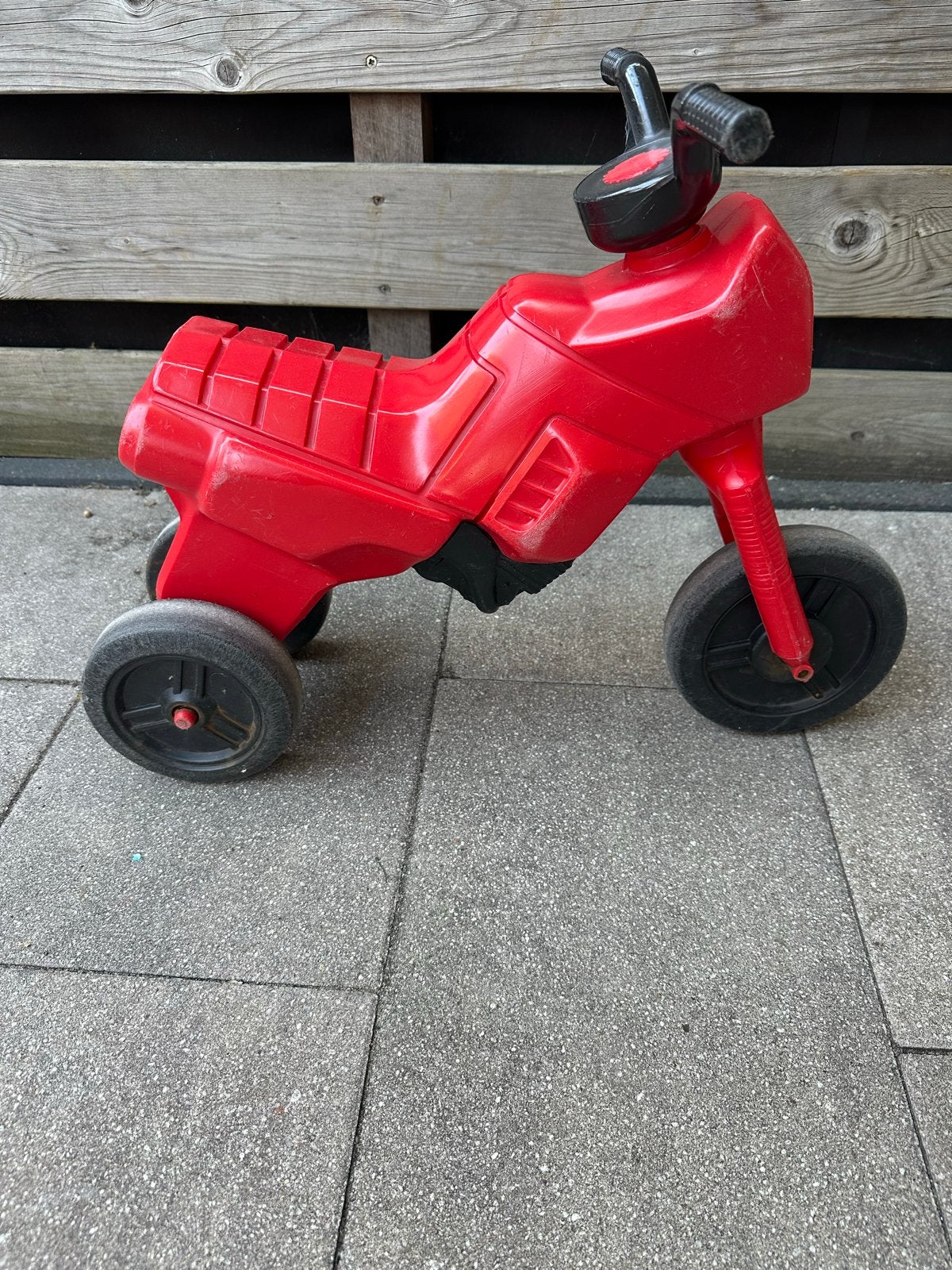 Rode loopmotor voor kinderen, Ophalen, Gebruikt