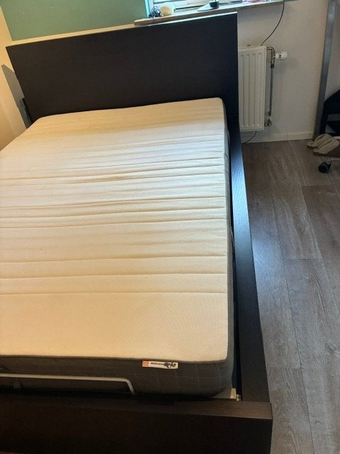 Bed 140 x 200, Ophalen, Overige materialen, Gebruikt, Zwart