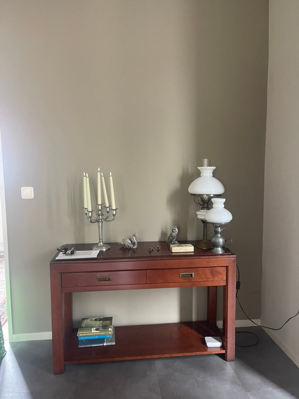 Sidetable van Schuitema, Ophalen, Zo goed als nieuw