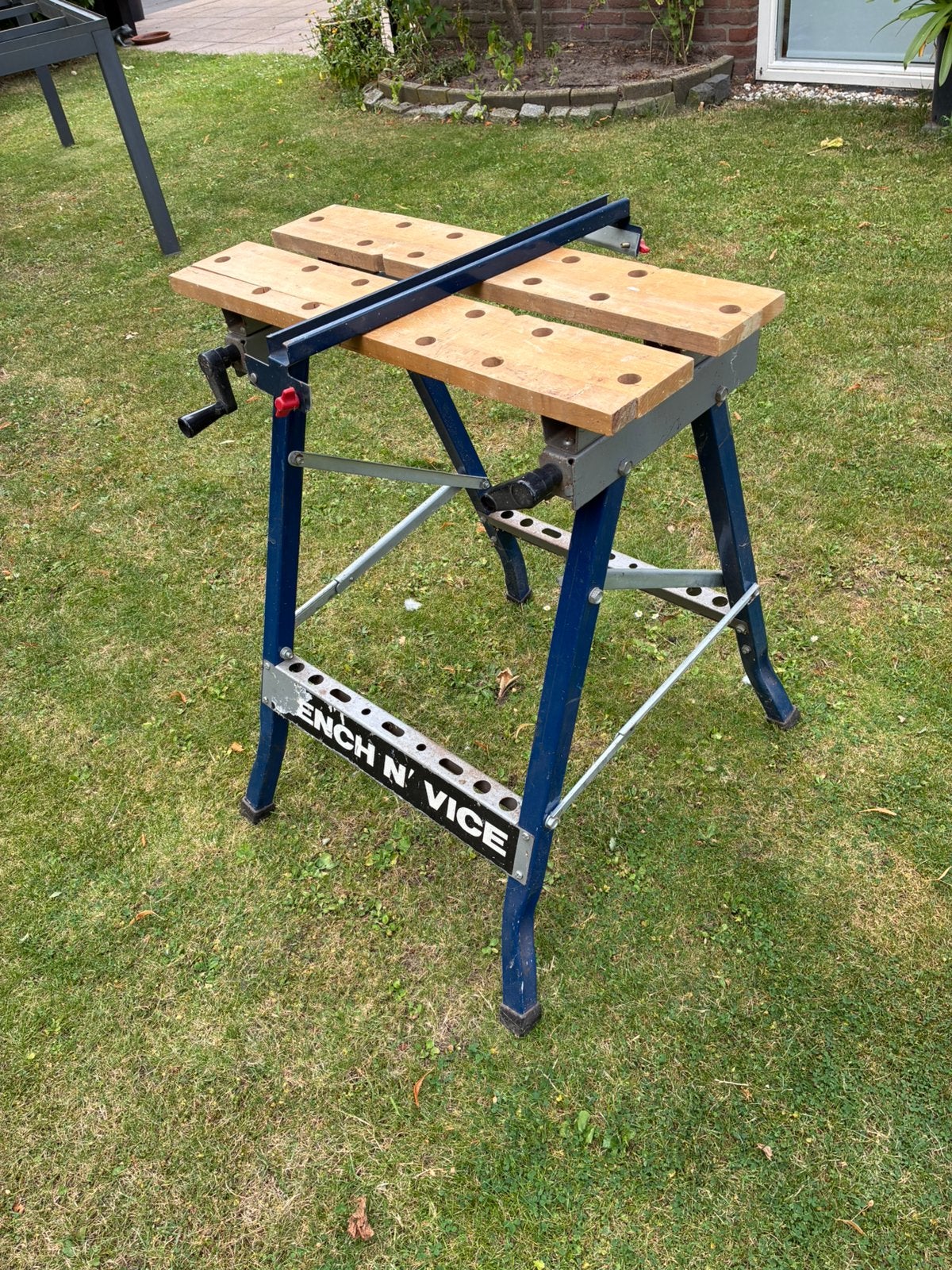 Mobiele werkbank, Ophalen, Gebruikt, Minder dan 70 cm, Bankschroef