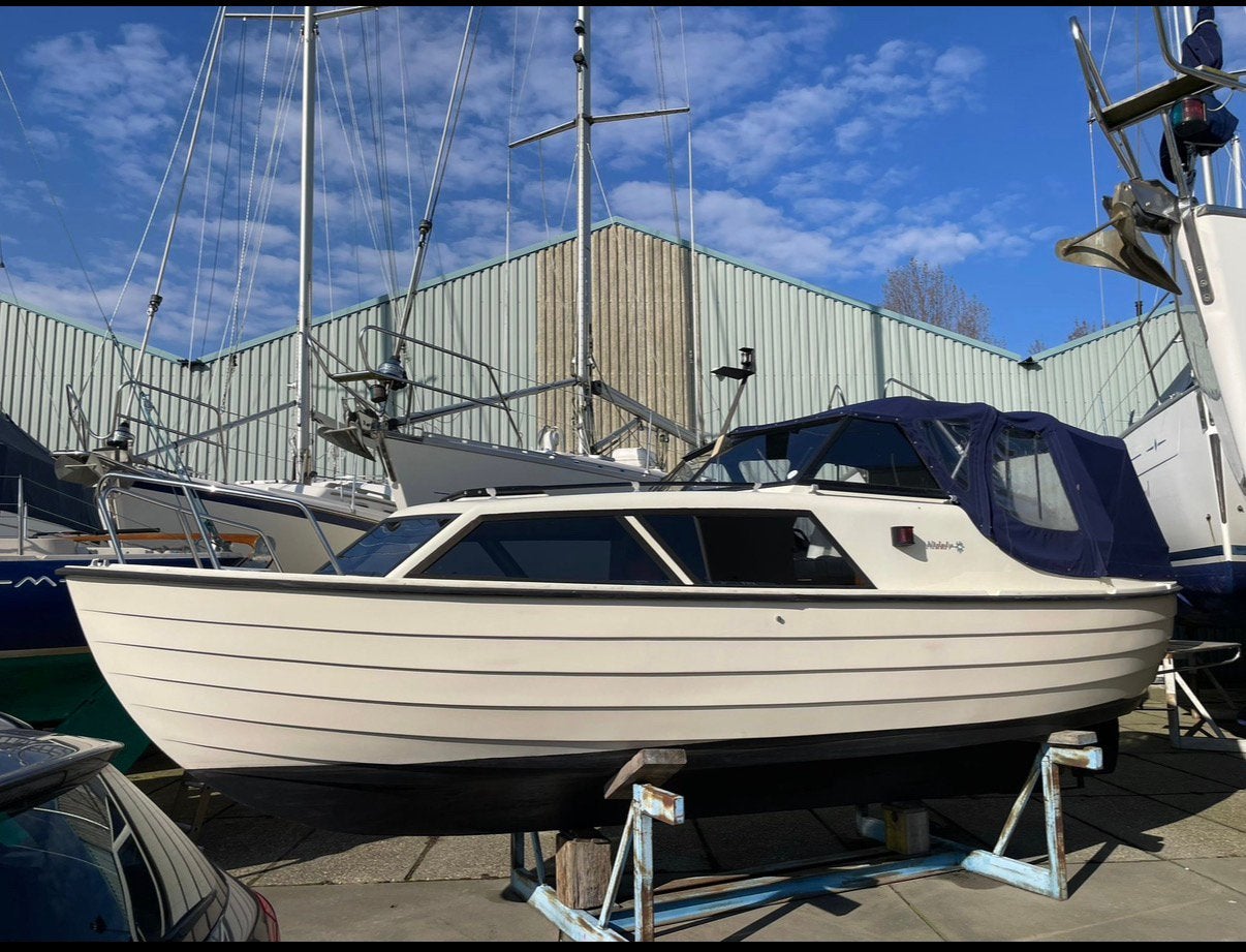 Mooie spitgatter Nidelv 24 met rondzit, vaarklaar, Watersport en Boten, Motorboten en Motorjachten, Ophalen, 70 cm, Gebruikt, Polyester