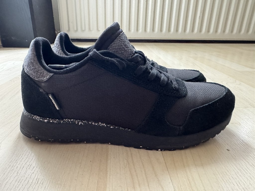 woden sneakers waterproof nieuw mt41, Kleding | Dames, Verzenden, Zwart, Nieuw, Sneakers of Gympen