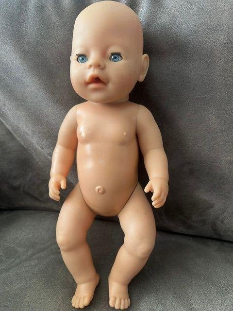 Baby Born pop 43 cm en reiswieg( niet van BB ), Ophalen of Verzenden, Zo goed als nieuw, Babypop