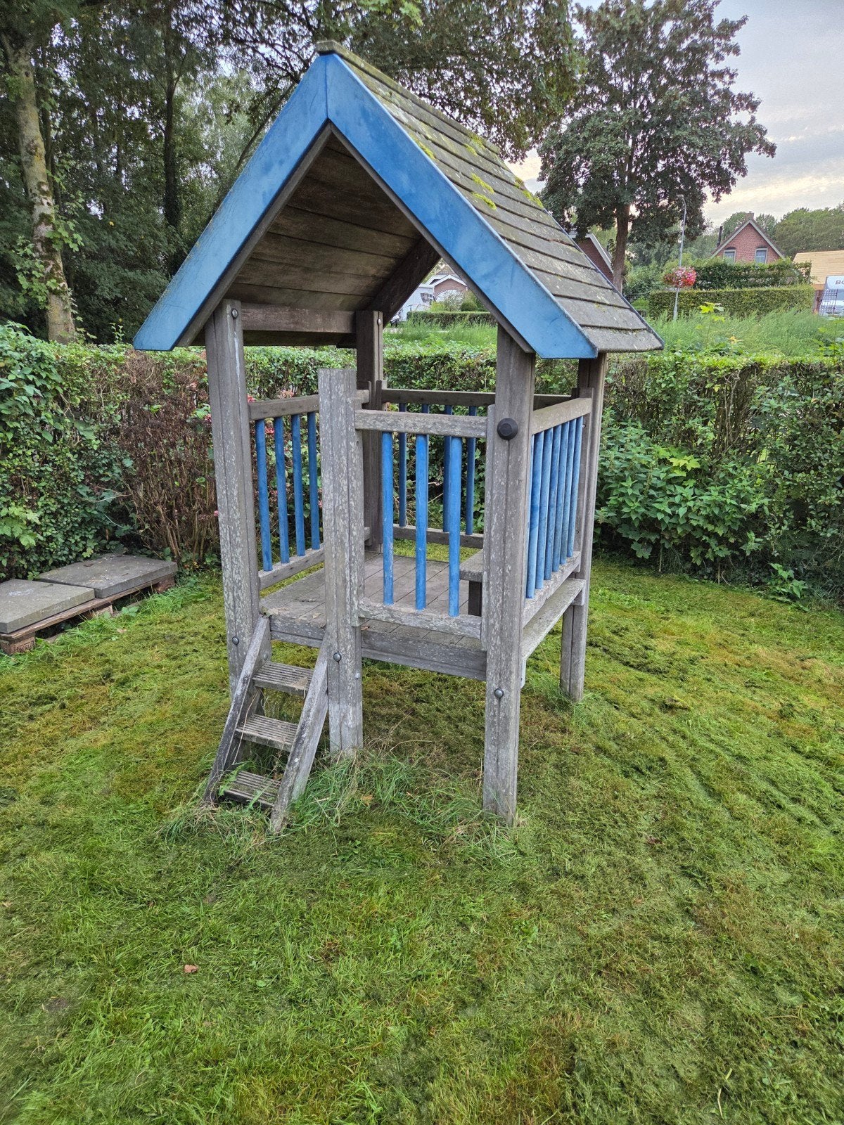 Speelhuisje/speeltoestel en Glijbaan kompan, Ophalen, Gebruikt, Hout