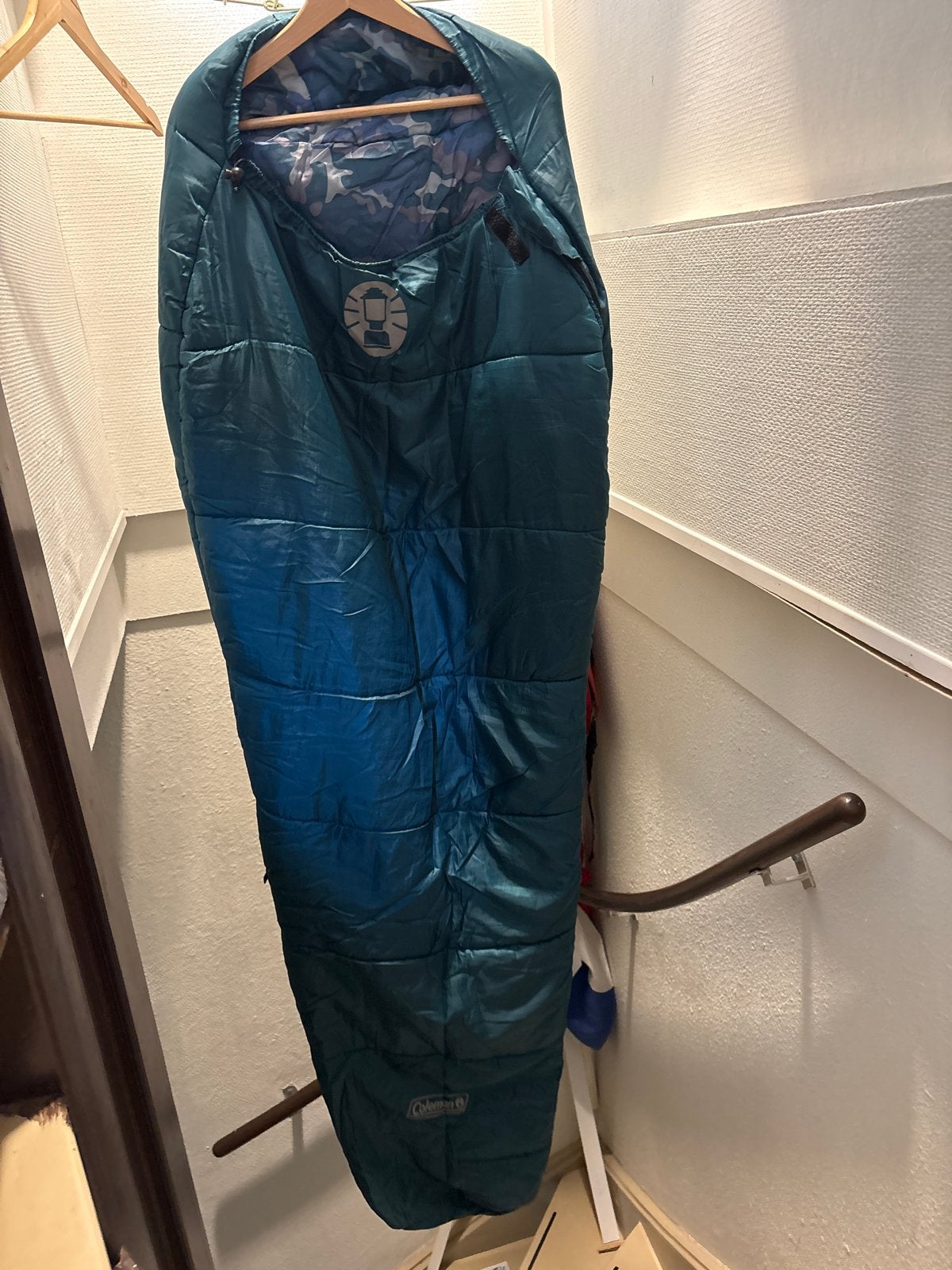 Coleman Kinder Mummie Slaapzak 1.40m - Klein gaatje, Ophalen, Gebruikt