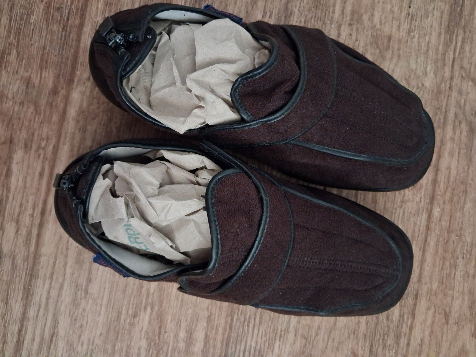 PULMAN VERBAND PANTOFFELS/SCHOENEN MAAT 42 KLEUR BRUIN, Bruin, Ophalen of Verzenden, Zo goed als nieuw, Pantoffels of Sloffen