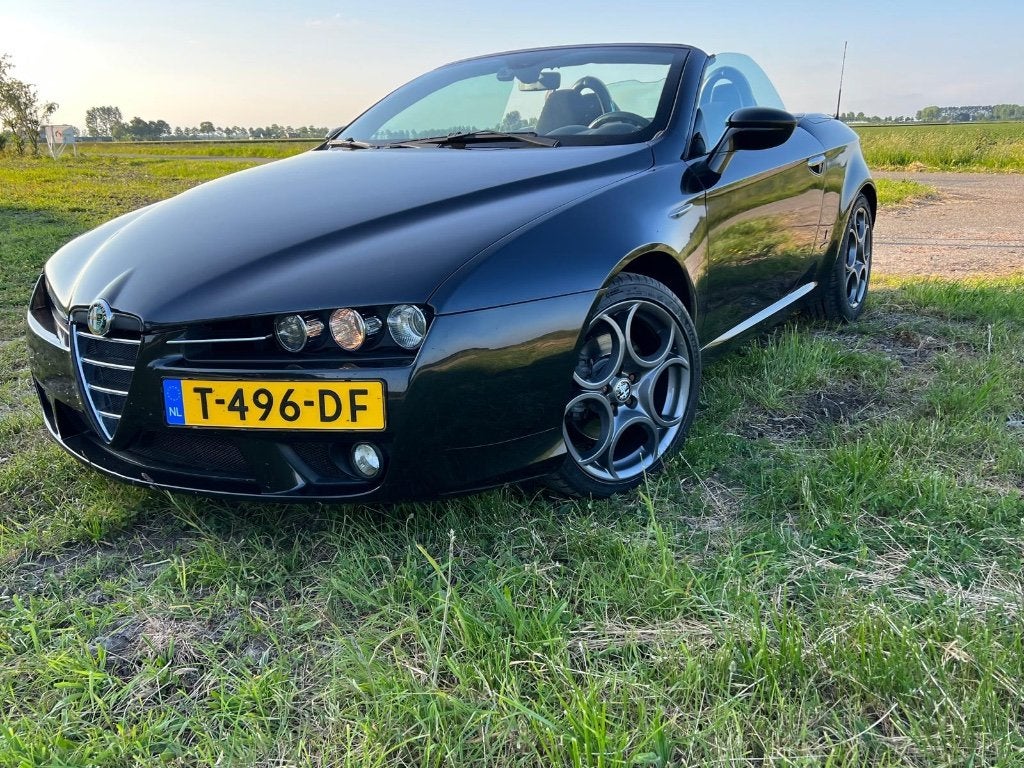 Alfa Romeo Spider 2.2 JTS Selespeed 2010 Zwart, Auto's, Alfa Romeo, Particulier, Spider, Benzine, Cabriolet, Automaat, Geïmporteerd