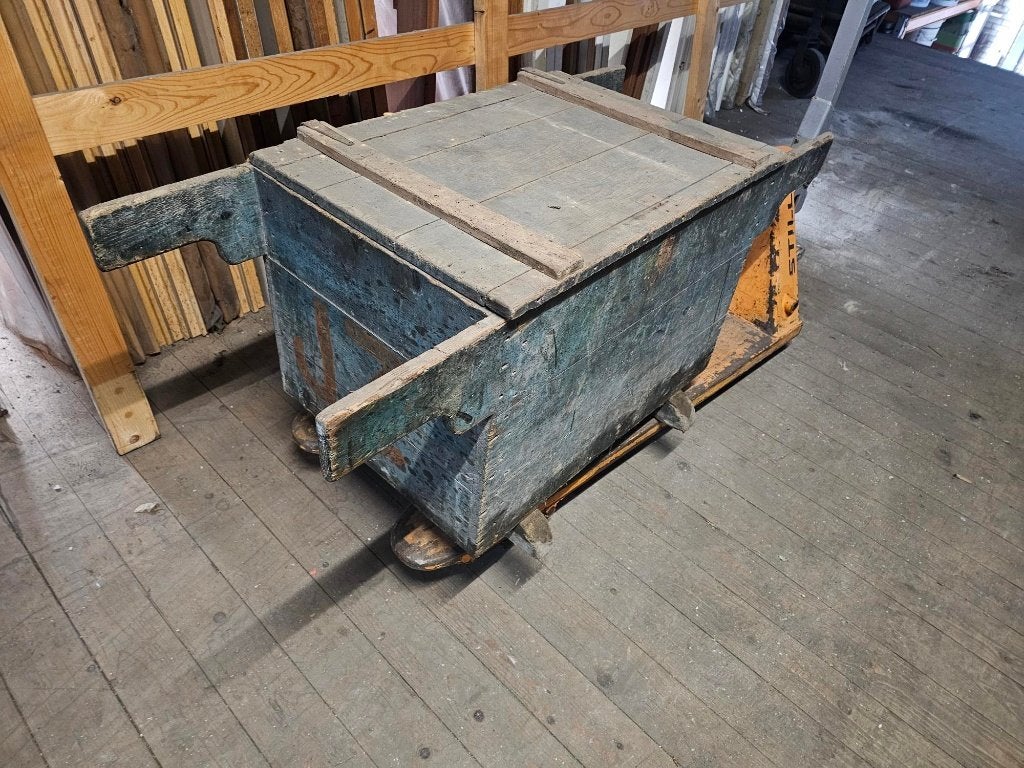 Oude houten kist dekenkist opbergkist, Huis en Inrichting, Woonaccessoires | Kisten, Ophalen, 50 – 75, Gebruikt, 100 tot 150 cm