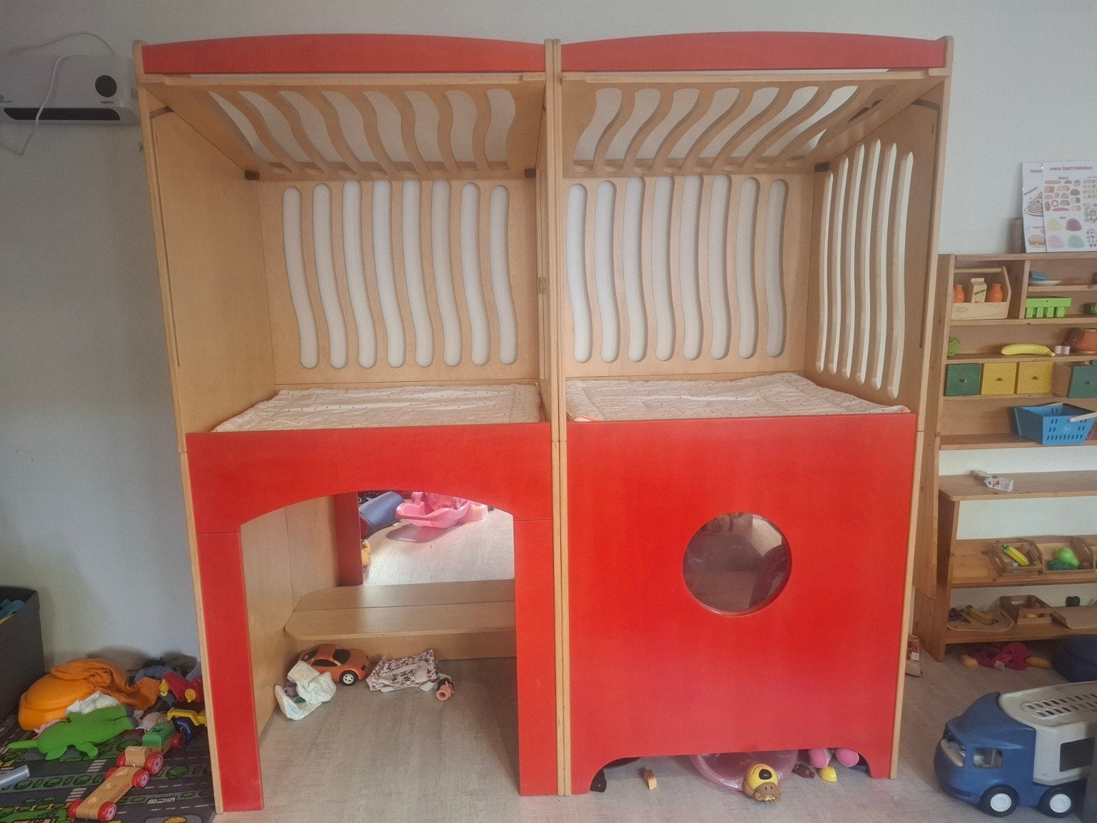 Gastouderopvang Box met 2 Matrasjes en Boxkleden, Ophalen