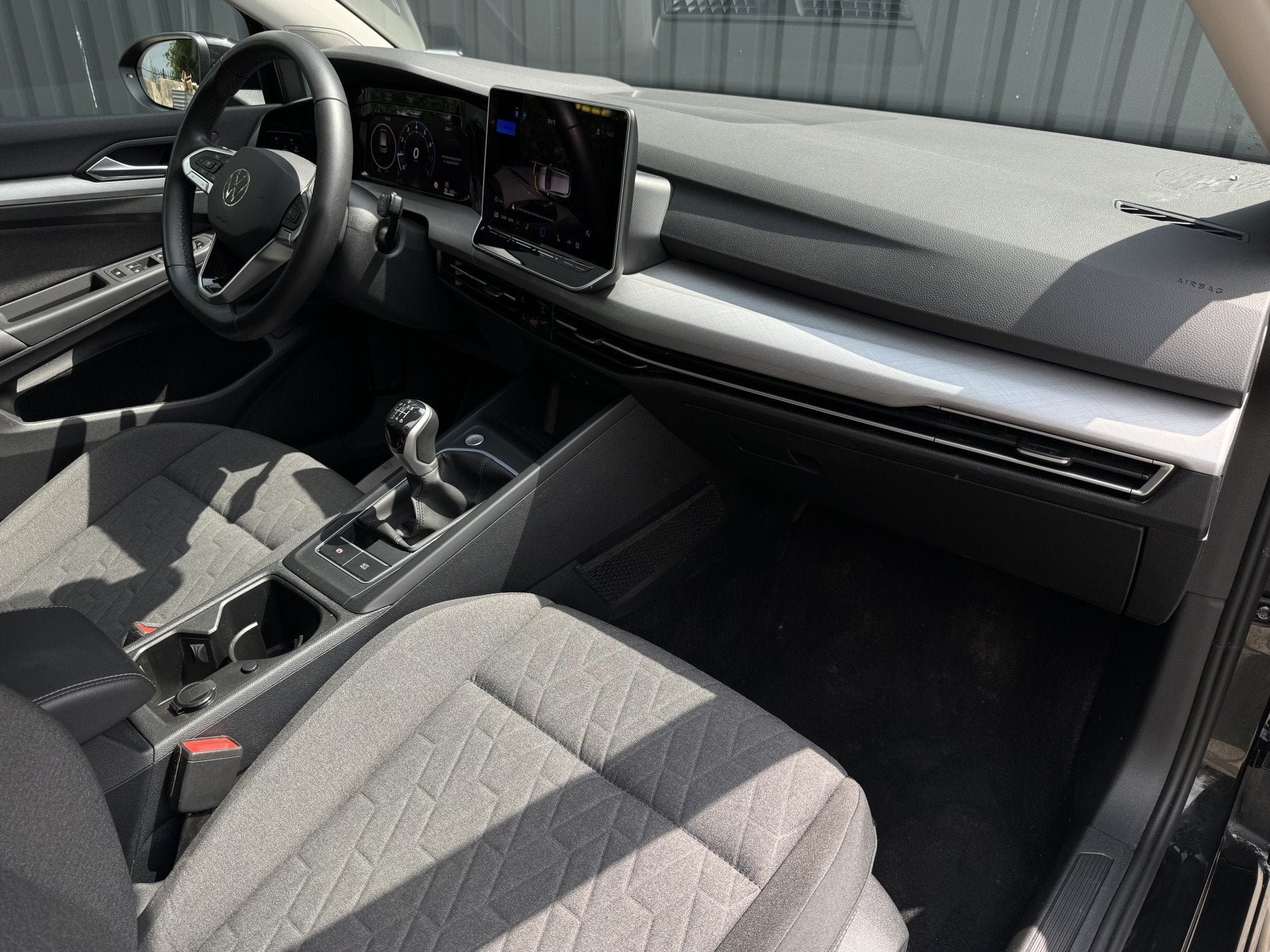 Volkswagen Golf 1.5 TSI 150 pk GTI pakket Stuurverw, LED, Ca, Stof, Zwart, 4 cilinders, 150 pk