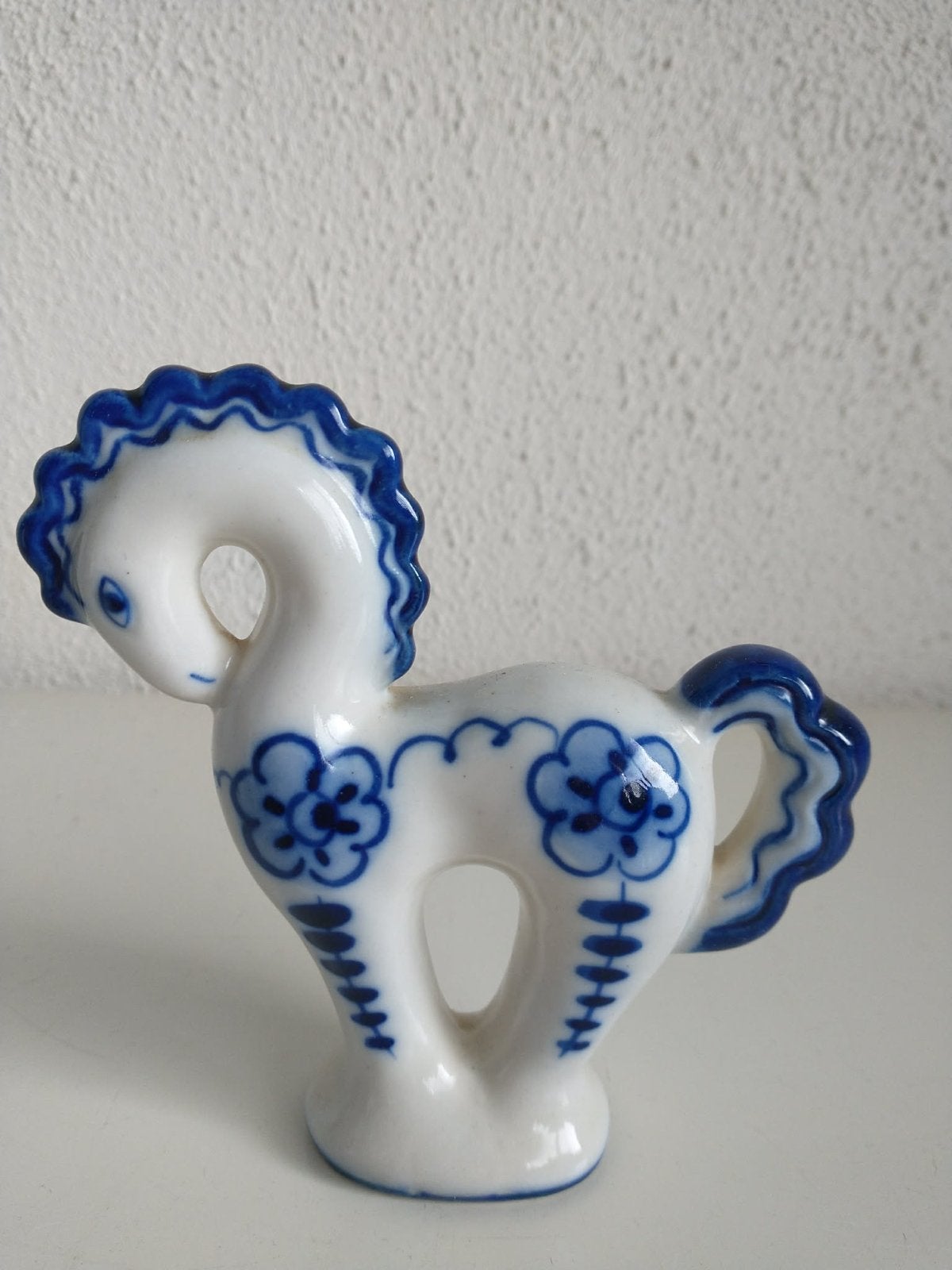 Vintage porseleinen paardje - Made in USSR, Ophalen of Verzenden