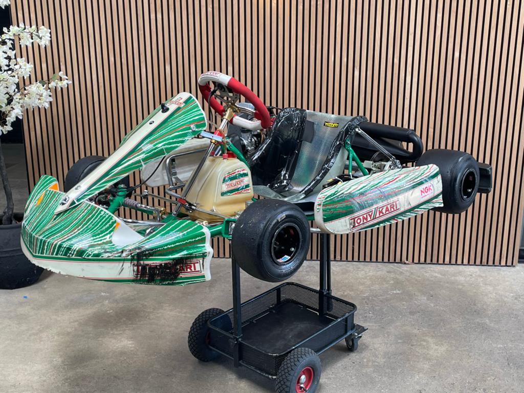 Tony Kart met Rotax Max Senior non-Evo - Zeer Goede Staat, Sport en Fitness, Karting, Ophalen, Zo goed als nieuw, Kart