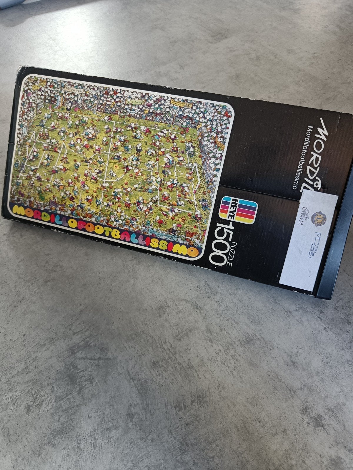 Heye Mordillo Footballissimo Legpuzzel 1500 stukjes, Ophalen of Verzenden, 500 t/m 1500 stukjes, Zo goed als nieuw, Legpuzzel