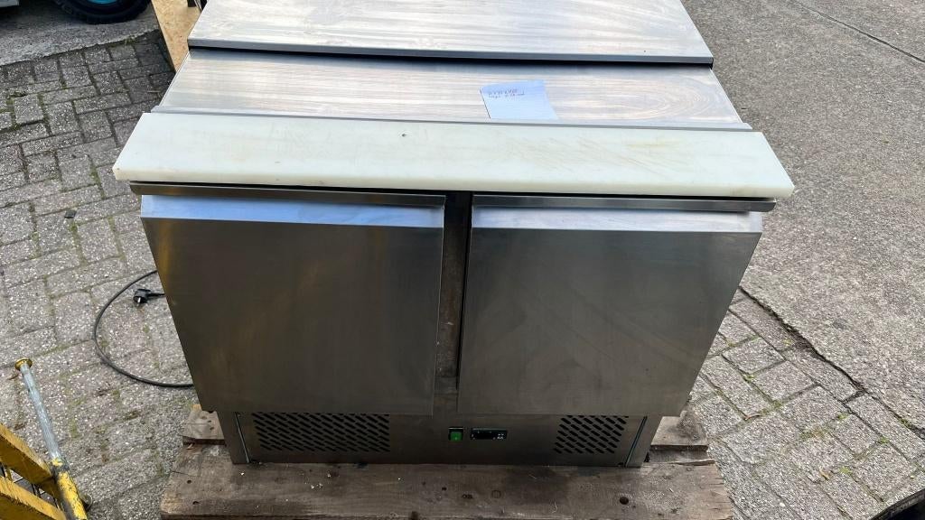 Professionele koelwerkbank 2-deurs inox GN, 200 liter of meer, 60 cm of meer, Ophalen, 85 tot 120 cm