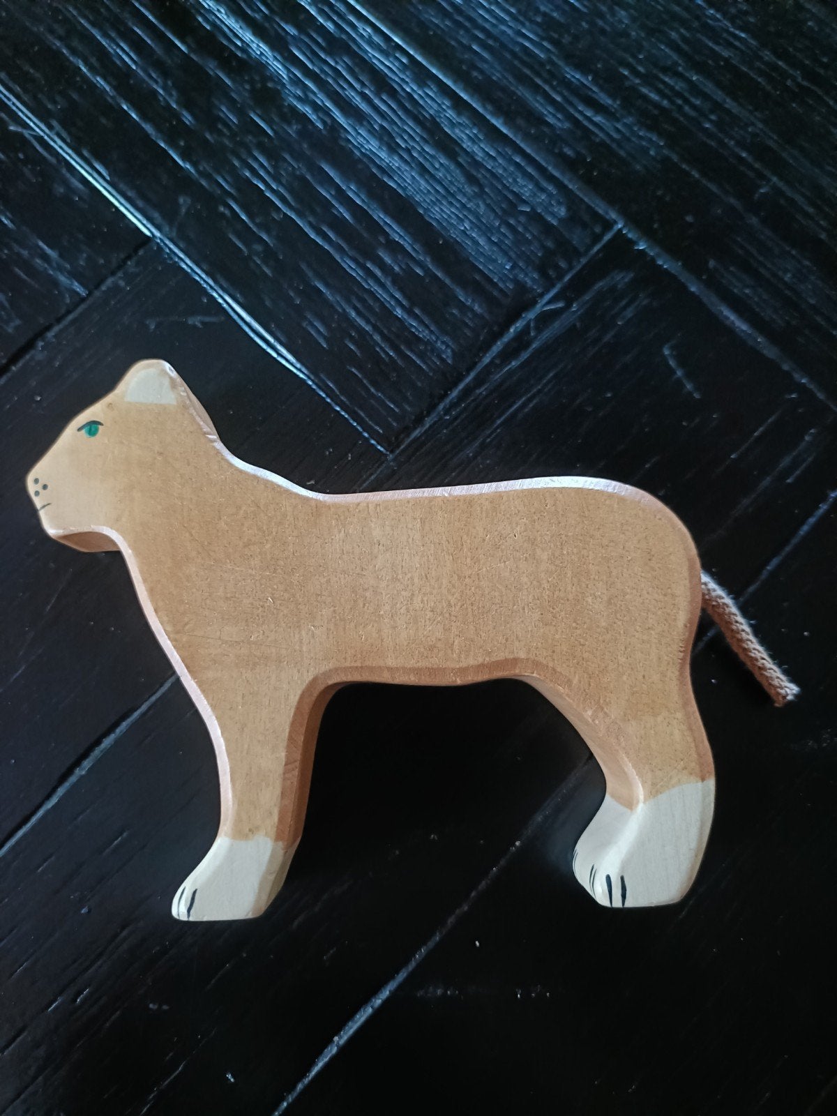 Holztiger Leeuwin Houten Speelfiguur, Kinderen en Baby's, Speelgoed | Houten speelgoed, Ophalen of Verzenden, Zo goed als nieuw