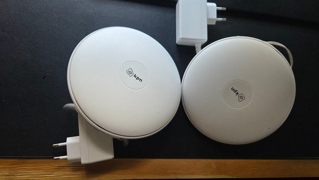 KPN SuperWifi punten (2 stuks) - Uitstekende staat, Ophalen of Verzenden, Zo goed als nieuw, Router, KPN