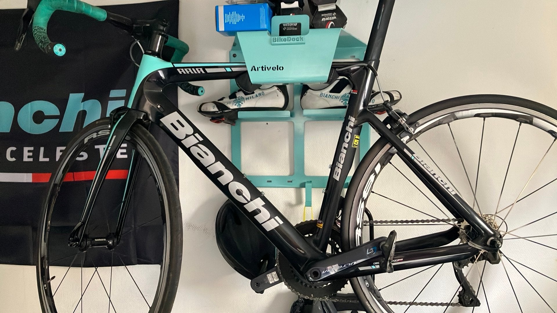 Bianchi Aria Ultegra DI2 met vermogensmeter L en R, Fietsen en Brommers, 28 inch, Gebruikt, Velgrem, Meer dan 20 versnellingen