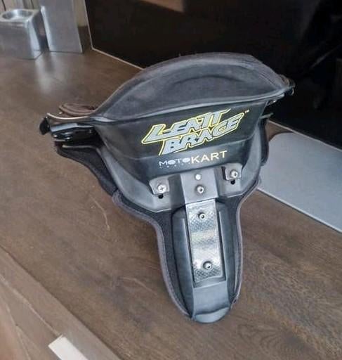 Leatt nekbrace motokart, Dieren en Toebehoren, Ophalen of Verzenden, Gebruikt