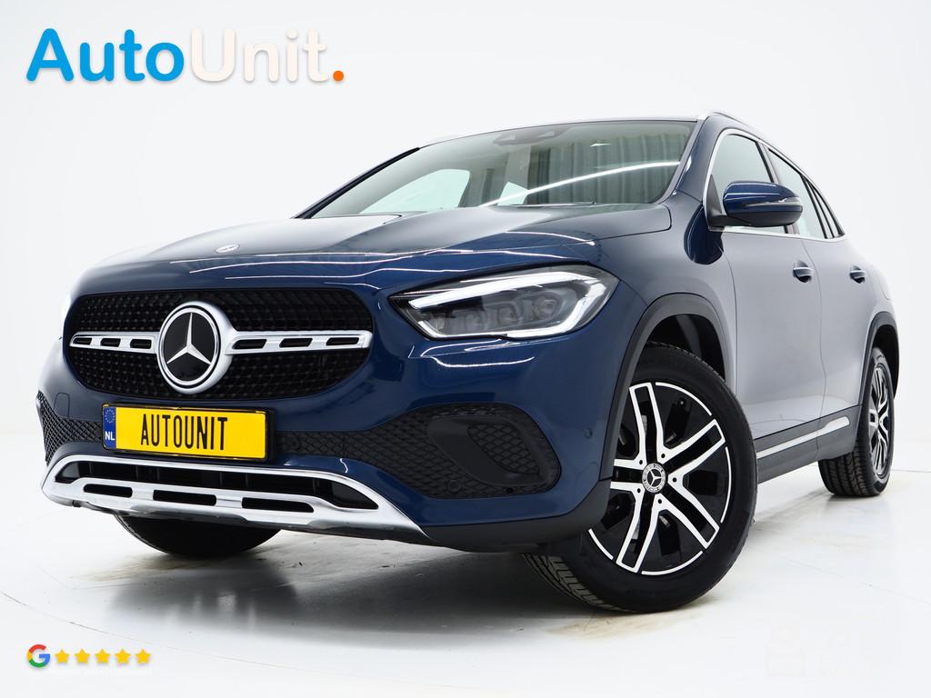 Mercedes-Benz GLA 250 e | Panoramadak | Trekhaak | Leder | C, Adaptive Cruise Control, Gebruikt, Zwart, Blauw