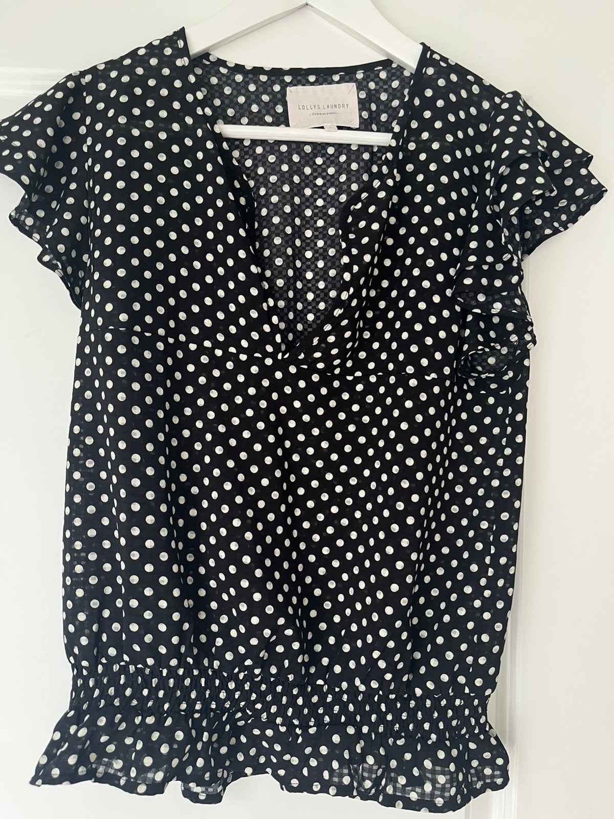 Lollys Laundry blouse zwart‑wit stippen – maat S –, Kleding | Dames, Blouses en Tunieken, Ophalen of Verzenden, Zo goed als nieuw