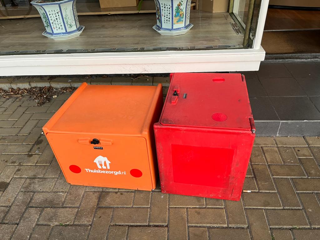 bezorgbox, Fietsen en Brommers, Brommeronderdelen | Scooters, Ophalen of Verzenden, Overige typen