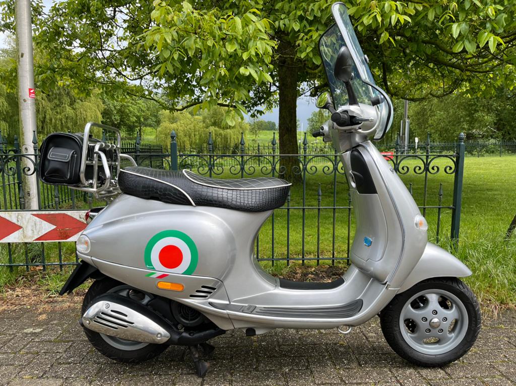 Piaggio Vespa 125cc motorscooter, Scooter, Occasion, Particulier, 125 cc