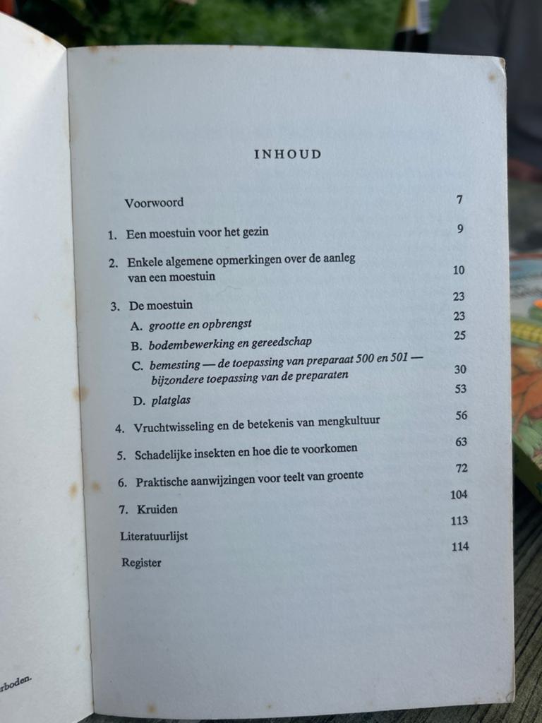 Biologisch-Dynamisch Tuinieren - E. Pfeiffer en E. Riese, Boeken, Ophalen of Verzenden, Gelezen, Moestuin