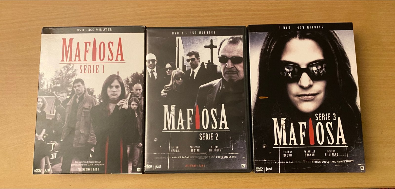 Mafiosa Serie 1, 2 en 3 DVD Boxset - Complete Collectie, Vanaf 16 jaar, Ophalen of Verzenden, Gebruikt, Inclusief doosje