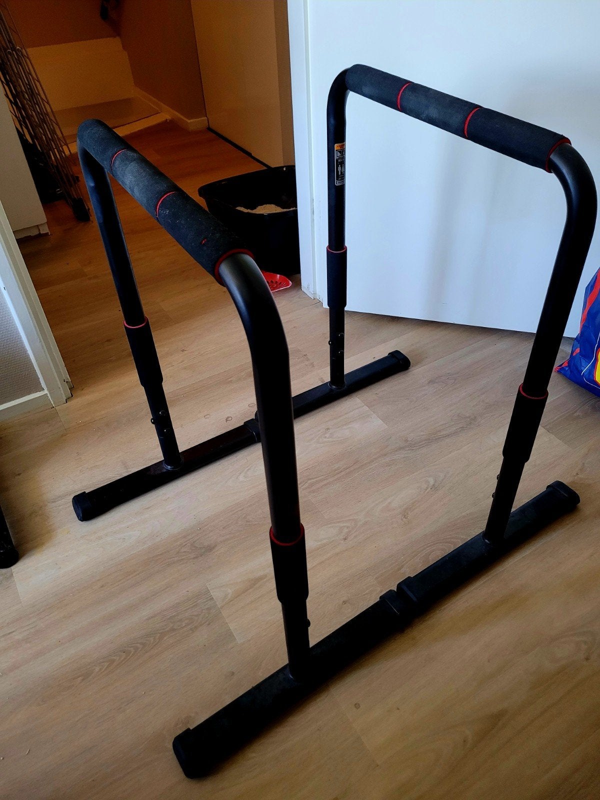 Domyos Push-up Steunen / Parallettes - Zo goed als nieuw, Ophalen, Zo goed als nieuw, Armen, Push-up steun