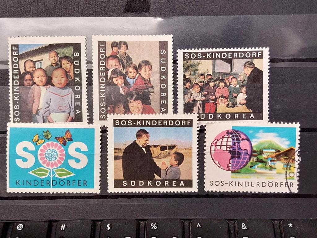 Duitsland cinderella zegels SOS Kinderdorpen, Ophalen of Verzenden, BRD